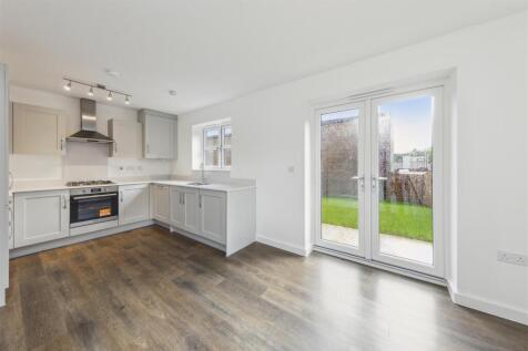 6-Electric-Close2c-Catteshall-Court2c-Godalming-GU