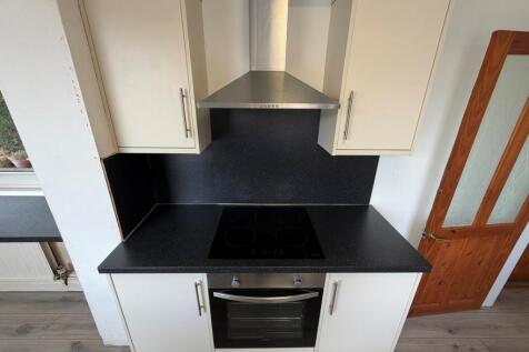 Southfields Drive, Peterborough, PE2 photo 5