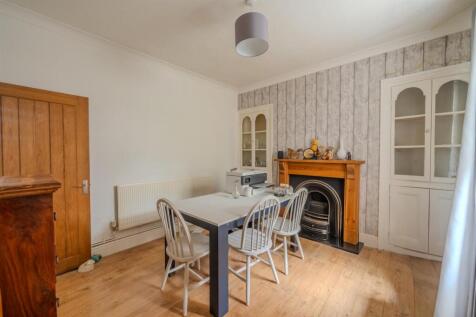 14 Windsor Road-8.jpg