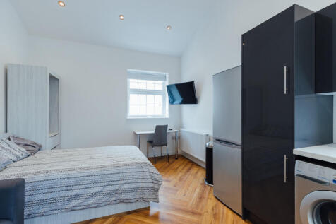 1-bed flat on Hastings Street, Loughborough, £956/mo