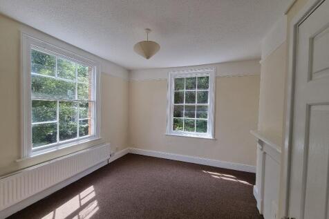 Kings Road, Malvern, Worcestershire, WR14 4HL photo 3