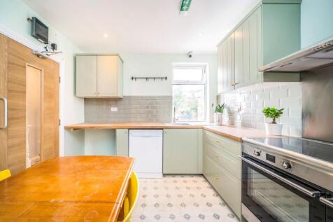 Ramsay Road, Acton photo 3