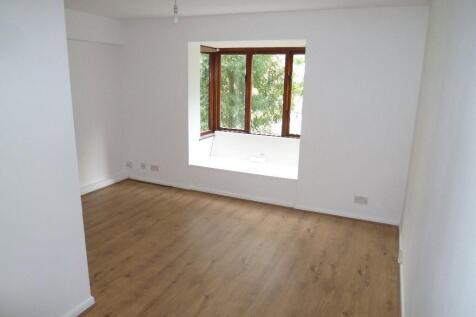 Maple Gate, Loughton photo 4