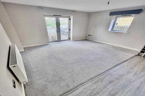 1 Almond Croft, Nibshaw Lane, Gomersal, Cleckheaton, Kirklees photo 5
