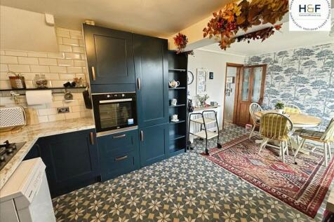 Entrance Porch