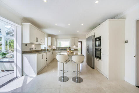 1334557-9-68934d9...