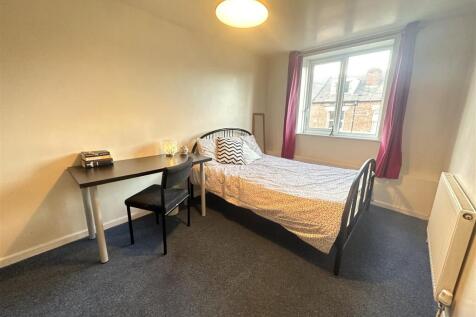 47 Stalker Lees Road, Ecclesall photo 4