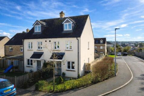 9 Sanderling Close