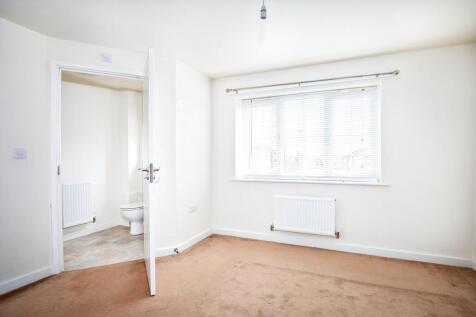 Sandstone Road, Eastfield, Scarborough, North Yorkshire, YO11 photo 4