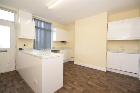Pitfield Road, Carlton, Wakefield, West Yorkshire photo 4