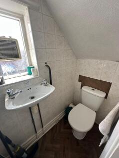Rutland Avenue, Firswood, M16 photo 5