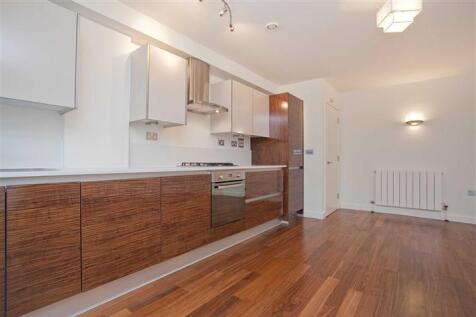 Woodland Crescent London SE10 photo 2