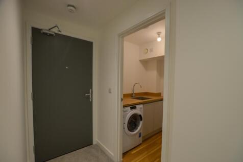 To Book A Viewing Call TPS Lostwithiel on 01208 87