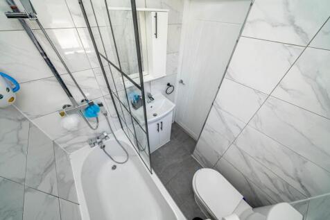 Webbs Estate Agents-22.jpg