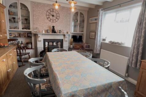 Spacious DXining Room