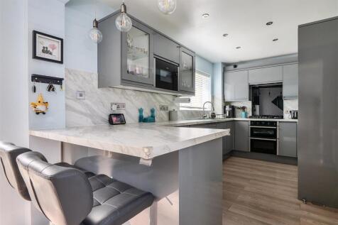 Kitchen/Dinning Area