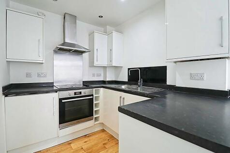 Westcliff-on-sea, SS0 - property photo