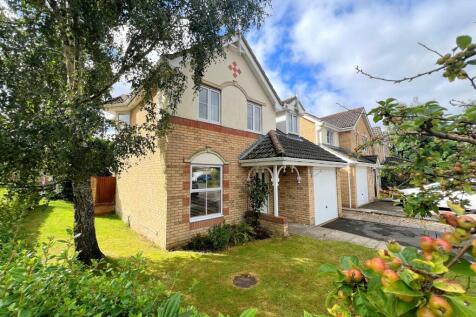 New Milton, BH25 - property photo