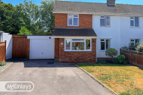 Large Two Bedroom Home with Three Reception Rooms