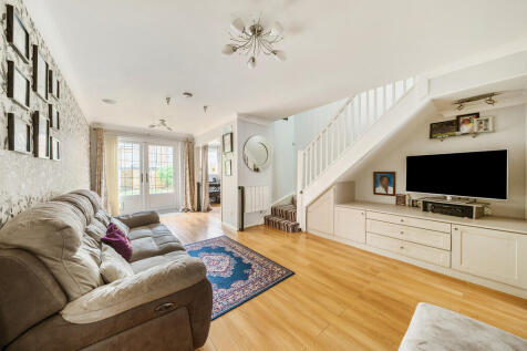 1334227-7-689cb4c...