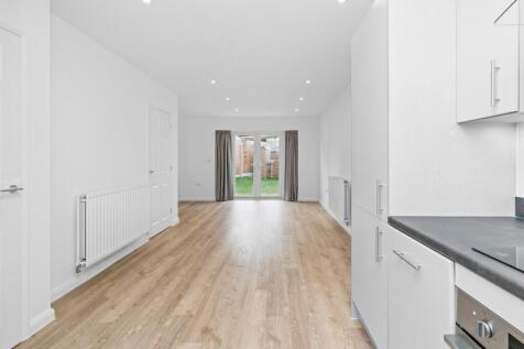 Bridle Crescent, Braintree, Essex, CM7 photo 3