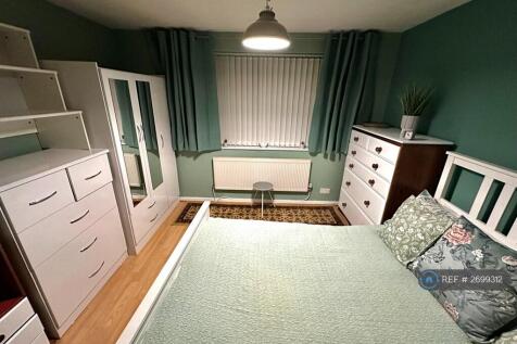Largest b/Room[1]