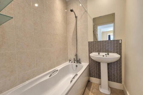  Tideswell Road, Eastbourne,  photo 4
