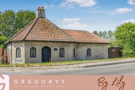 Shortwood Hill - External - By Lily.jpg