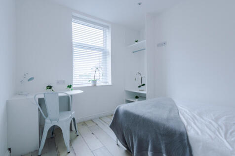 7 Gladstone Terrace bedroom 1