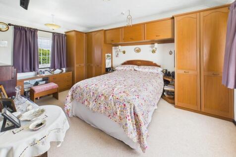 CAM05508G0-PR0108-STILL022