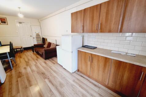 93 Willes Road, Leamington Spa, CV31 1BZ photo 4