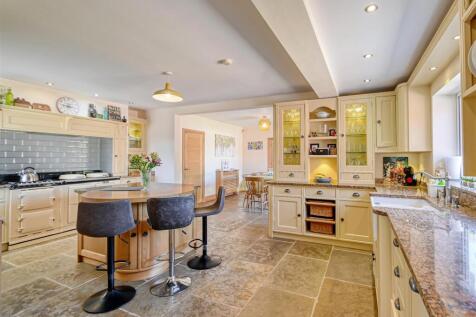 Corner House-12.jpg