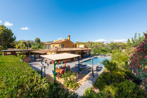 Sensational villa with pool and wonderful external area in Esporles