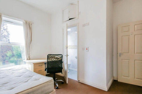 Dogpool Lane, Birmingham, B30 2XH photo 4