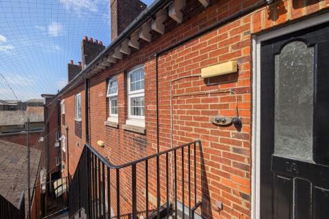 Leigh Road, Eastleigh, SO50 photo 5