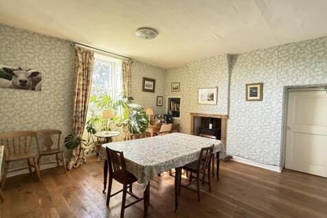 Farmhouse Dining Room