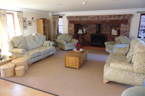 residents lounge.jpg