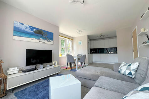 Lounge/Kitchen/Dining Room