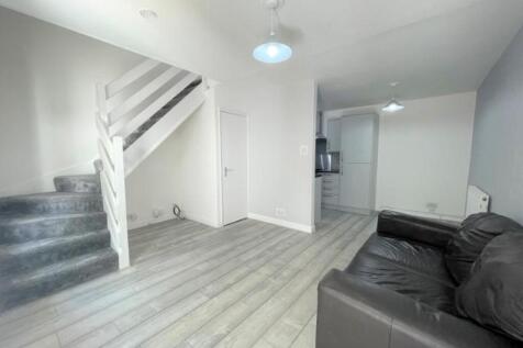 Shingle Close, Luton, LU3 photo 5