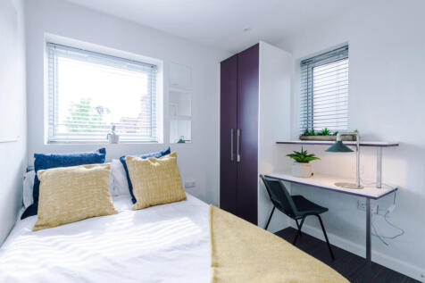 185LR Bedroom
