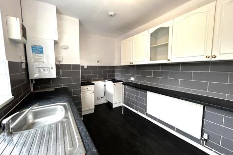Rough Hay Road, Darlaston, Walsall photo 5