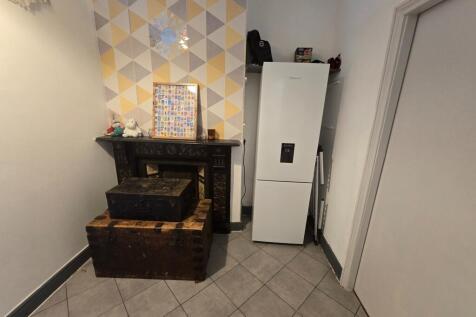 Third Avenue, London, E17 photo 4