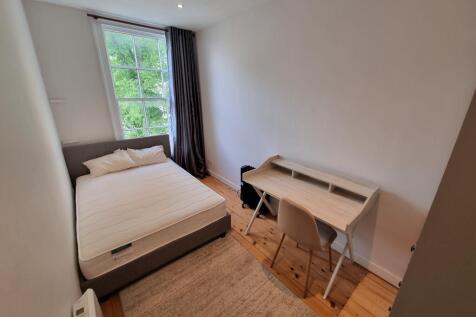 Flat 8, Birkland House, Portland Street, Leamington Spa, photo 4
