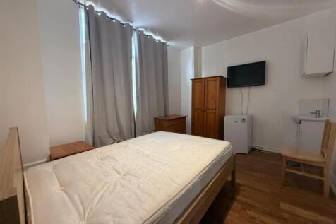 Room 1.jpeg