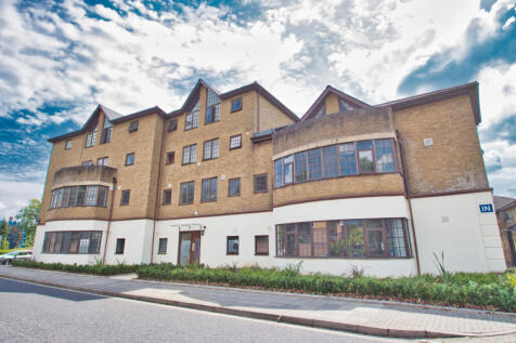 1 Bed Furnished Flat