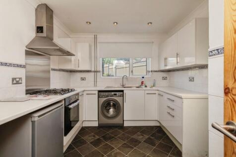 Chapel Lane, Lawrence Weston, Bristol, BS11 photo 2