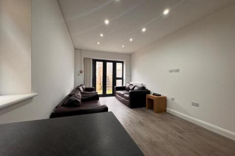 5fb6edf6-6c95-4560-a