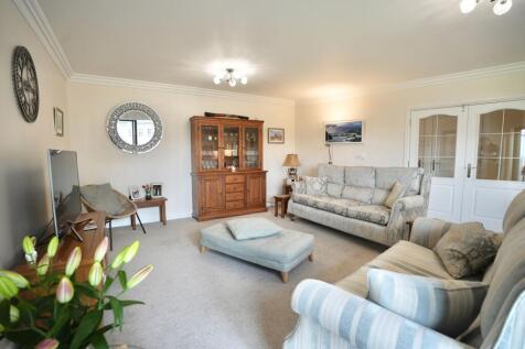 Open Plan Lounge &amp; Kitchen/Diner