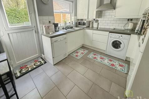 Baker Crescent, Lincoln, LN6 photo 3