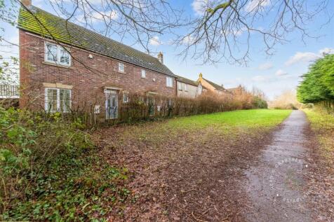 Wicken-Close-32.jpg